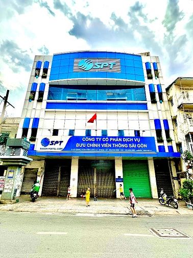 Cho Thuê Toà Nhà 4500m2 MT 10 Cô Giang, Quận 1 