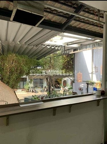 Văn phòng 60m2 có sẵn bàn ghế,máy lạnh khu Phan Xích Long,Phú Nhuận