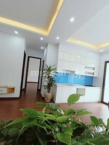 3.2 tỷ em bán căn cc thang máy tòa K khu đô thị Việt Hưng, Long Biên