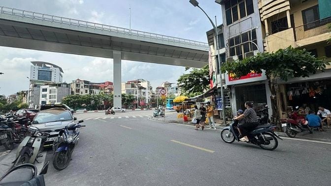 Bán đất mặt phố Vọng 67 m mặt tiền 5.3 m giá 25 tỷ