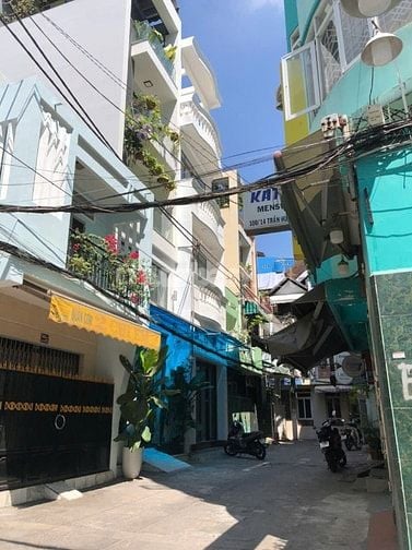 Bán nhà 4 lầu Trần Hưng Đạo, Phường Phạm Ngũ Lão, Quận 1. 13x3,80m