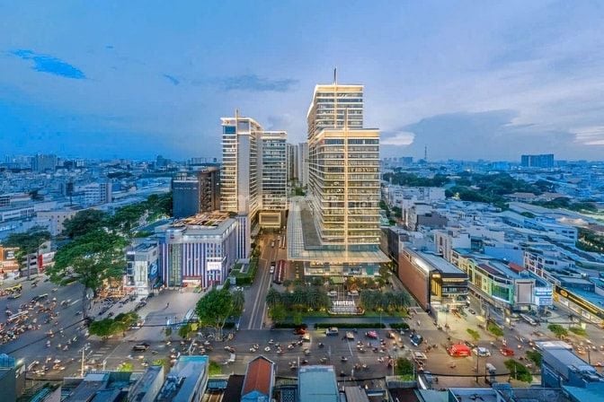 Tòa nhà 10.000m2 sàn mặt tiền Cách Mạng Tháng 8