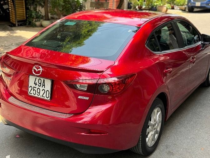 Mazda 3 sedan 2019 màu đỏ pha lê xe cực đẹp 