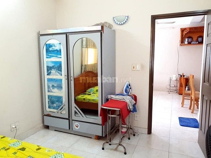 Chính chủ bán Cc Nhất Lan đối diện BV Quốc Ánh, 72m2, Sổ hồng, 2tỷ.