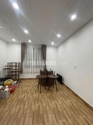 Bán Biệt Thự , thang máy KDC Phong Phú 4
 , 3 lầu 160m2 , 9 PN chỉ