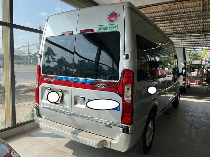 Bán Ford Transit 2016 Xe Rất Đẹp Máy Zin odo 195000 km