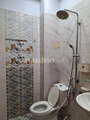 🏠🏠 CHO THUÊ NHÀ HẺM 4M ĐƯỜNG TRẦN BÌNH TRỌNG, P1, Q5 - DT 3x11M