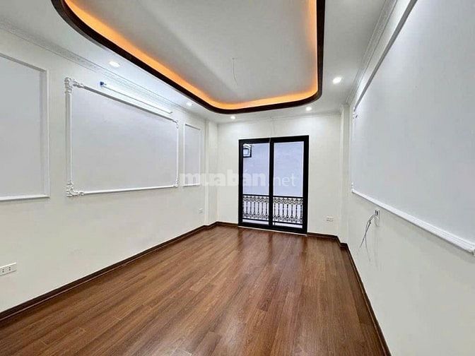 SIÊU PHẨM CỔ NHUẾ - 4 TẦNG 6 PHÒNG 40M2 - CHỦ NHÀ MỚI SƠN VÀ TU SỬA