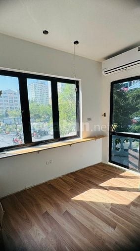 Cho thuê nhà mặt phố 58 Đại Cồ Việt. Phường Lê Đại Hành, Hai Bà Trưng