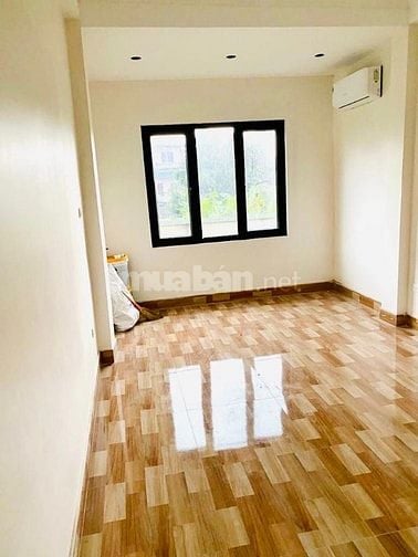 Thẳng 30m Ra Phố Dương Văn Bé_ÔTô Đỗ Cửa_Nhà Đẹp 5 Tầng_DT 40m_7 Tỷ 68