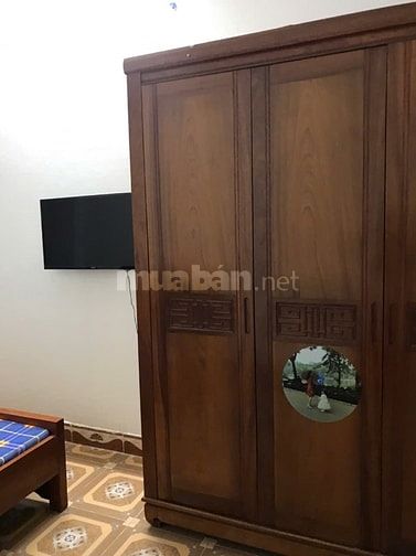 Cho thuê nhà nguyên căn ngõ Thổ Quan- Khâm Thiên, 24m2x 4 tầng, 1 tum