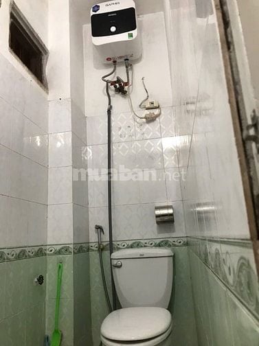 Cho thuê nhà nguyên căn ngõ Thổ Quan- Khâm Thiên, 24m2x 4 tầng, 1 tum