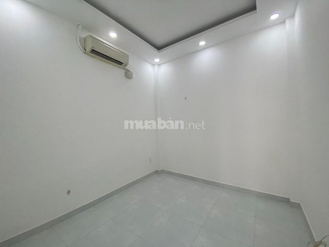 Cho thuê nhà mới đẹp 4PN, hẻm thông, P5, Phú Nhuận