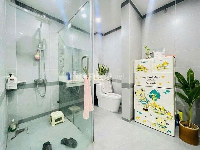 Bán nhà Trần Khát Chân, 1 bước ra phố, ngõ thông LÒ ĐÚC, DT 26m2, MT 3