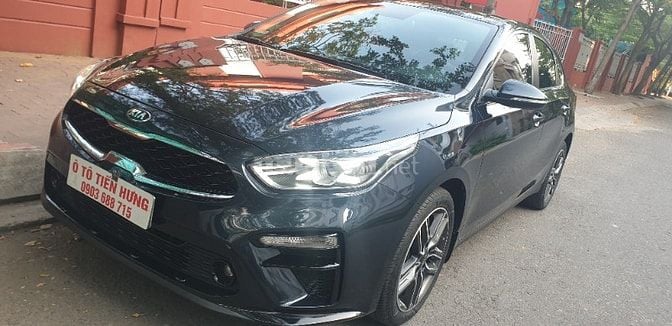 Kia Cerato 2.0 AT premium đời T12/2019 màu xanh đen 1 đời chủ mới 85%