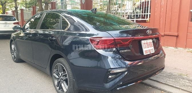 Kia Cerato 2.0 AT premium đời T12/2019 màu xanh đen 1 đời chủ mới 85%