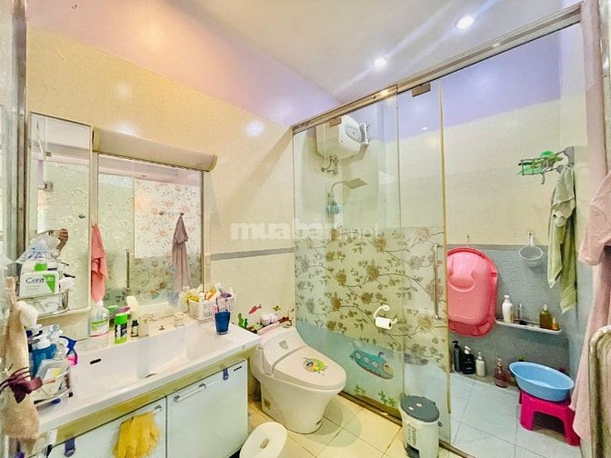 75m2 nhà phố phân lô cao cấp giữa trung tâm thành phố (Thảm Len - 94 T