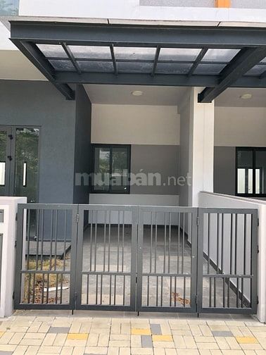 Bán nhà mặt tiền khu nội bộ Khang Điền Bình Chánh tự do thiết kế