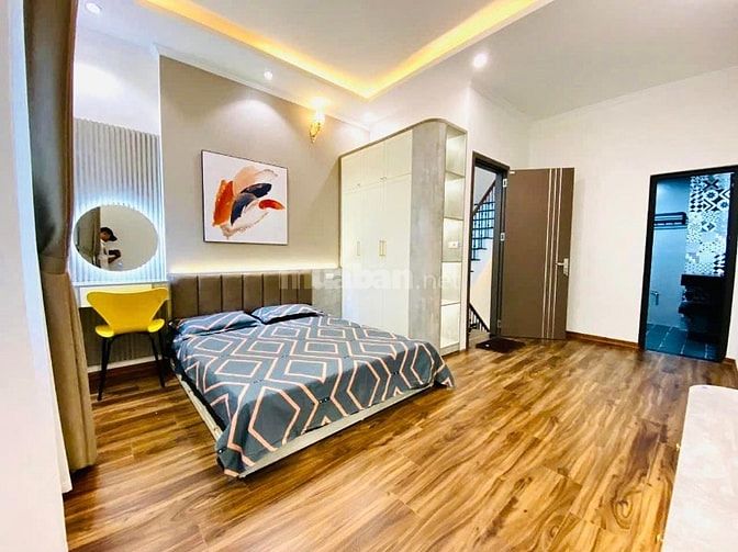 32m2*5T*6.48 tỷ, Ngã 4 Võ Thị Sáu, Trần Khát Chân, HBT, 0985818818.