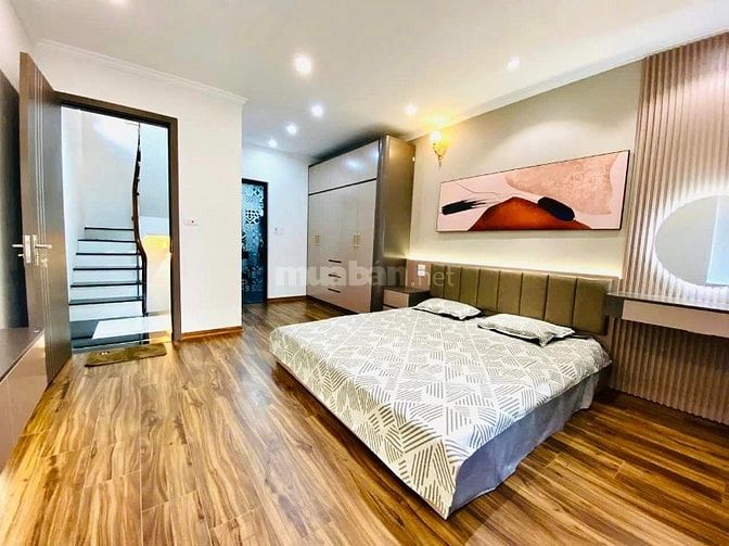 32m2*5T*6.48 tỷ, Ngã 4 Võ Thị Sáu, Trần Khát Chân, HBT, 0985818818.