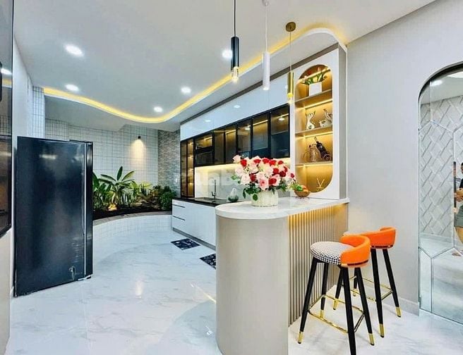 Bán Nhà 🏡 SIÊU PHẨM NHÀ ĐẸP, Gần mặt tiền đg LÊ VĂN SỸ, P13 phú nhuậ