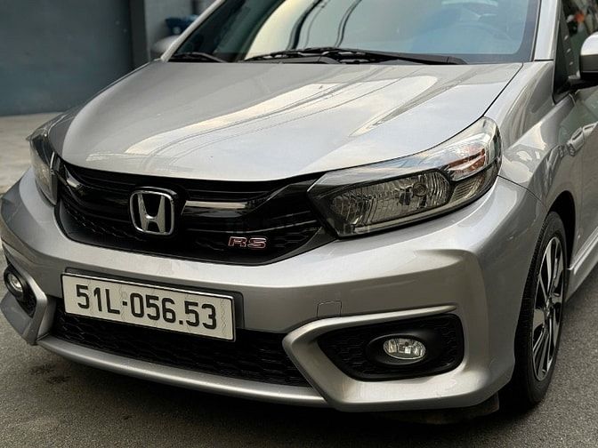 Bán xe Honda Brio RS 1.2AT. Sản xuất 2019. Màu bạc