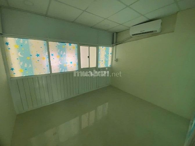 Cho thuê nhà hẻm 2,5m Lê Đại Hành P.11 Quận 11 giá 10 triệu – 40,8m2