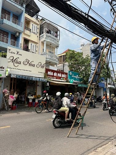 Bán Nhà MT đường 5 Tầng Gần BV Gia Định P14 BT. Vị Trí Đẹp Trung Tâm.