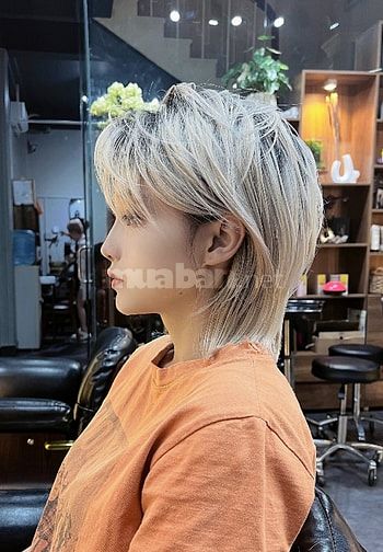 Tuyển thợ phụ làm việc tại PinkyPixie Salon