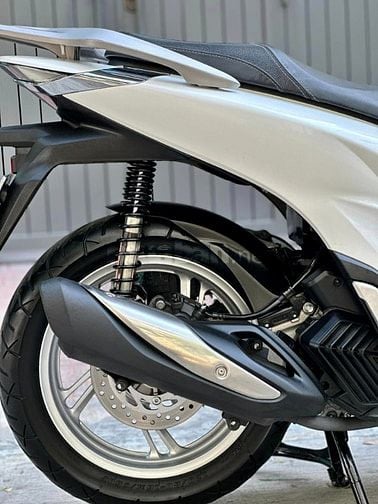 Bán xe honda sh 150 màu Trắng 2021 giá ưu đãi, có hỗ trợ trả góp