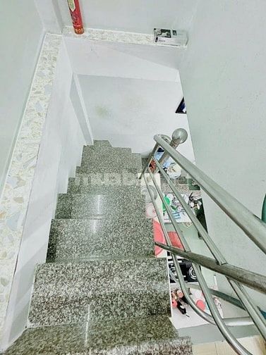 Bán nhà gần Chợ Tân Bình, 15m2 nhỏ xinh, sát hẻm xe tải CHỈ NHỈNH 1 TỶ