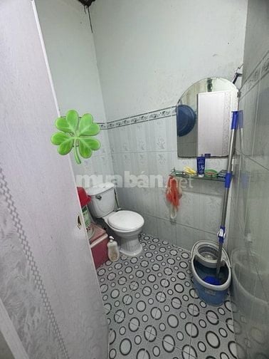 Bán nhà 2 lầu hẻm 269 Bà Hom, 3x10 chỉ 3.3 tỷ TL , khu an ninh