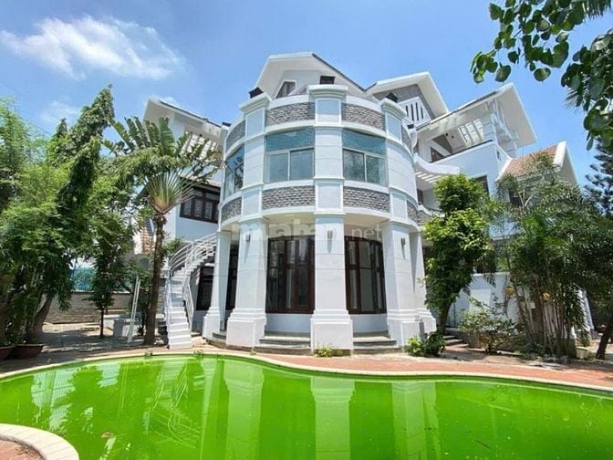 CHO THUÊ ĐẤT 1.500m2 PHỐ NAM HOÀ QUẬN 9 GIÁ CHỈ 130 TRIỆU TL. 