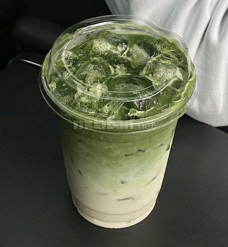 NV Bán Matcha Hoà Tan Tại Quầy