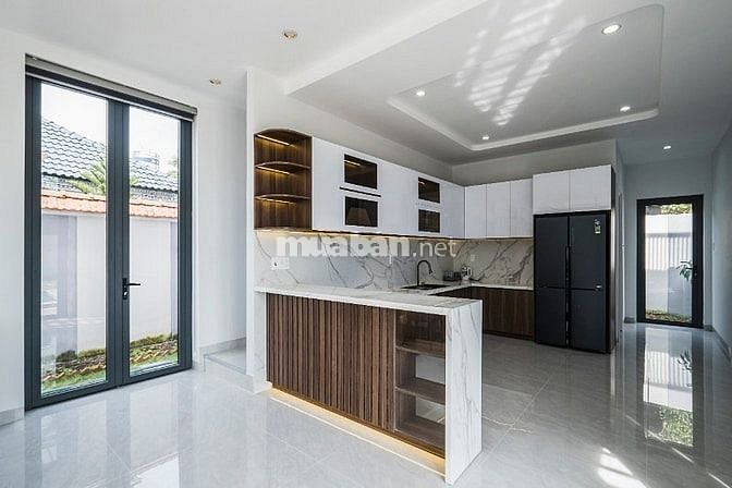 BÁN VILLA BIỂN MŨI NÉ - PHAN THIẾT 600m2