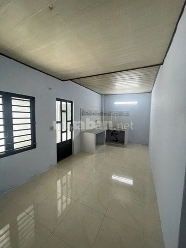 Bán nhà 1 trệt 1 lầu, 80m2 đường Hương Lộ 2