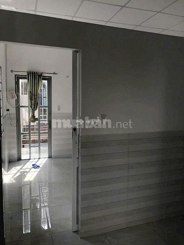 Cho thuê nhà hẻm 3m Trần Hưng Đạo P.2 Quận 5 giá 9 triệu - 32m2 