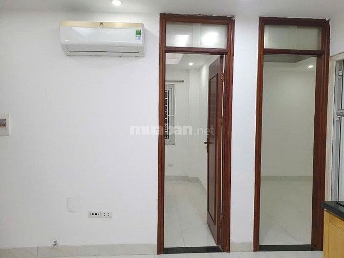 CHO THUÊ CĂN CHUNG CƯ tầng 5 Số 3 Vân Hồ 3, DT 65m2, 2 phòng ngủ