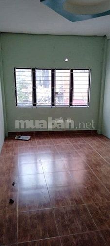 Cho thuê nhà hẻm 2m Đoàn Văn Bơ P.16 Quận 4 giá 5,5 triệu - 21m2