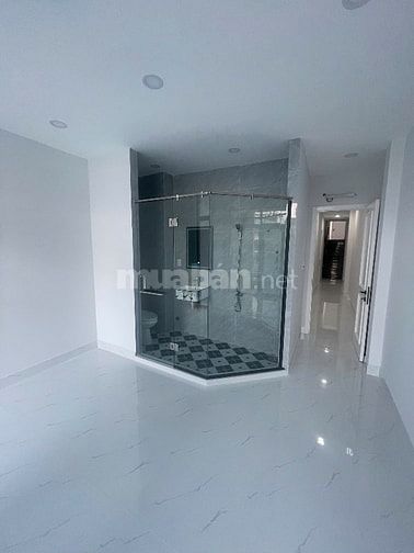 Bán CHDV MT Âu Dương Lân P3Q8. 4x36m 1 trệt 3 lầu ST