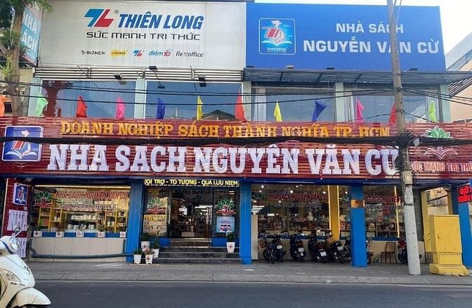 Nhà góc 2 mặt tiền 17mx30m Âu Cơ, Tân Phú. Khu vực KD sầm uất