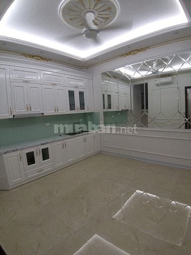 Bán  nhà đường Trần Phú có gara ô tô thang máy mới 47m2 11 tỷ 5.