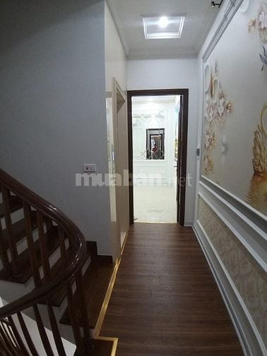 Bán  nhà đường Trần Phú có gara ô tô thang máy mới 47m2 11 tỷ 5.