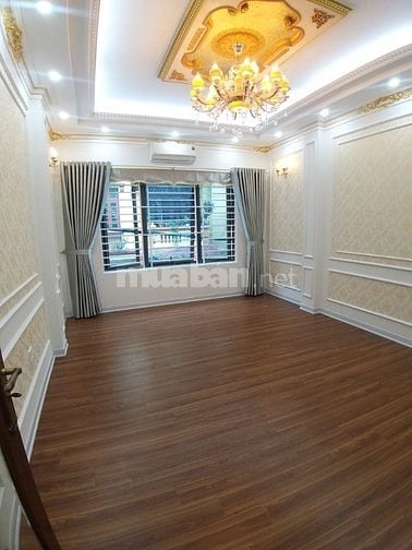 Bán  nhà đường Trần Phú có gara ô tô thang máy mới 47m2 11 tỷ 5.