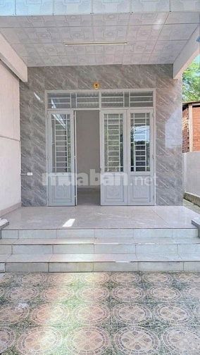 Cần bán gấp nhà cách chợ xuân thới sơn 500m dt 110m2 Giá 600tr 