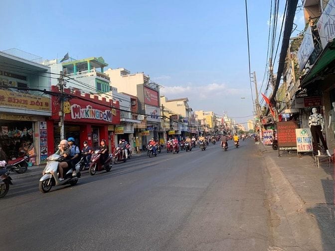 Bán nhà MT Hậu Giang, DT 7 x 25m, 2 tấm, 31.5 tỷ (Tín Hưng).