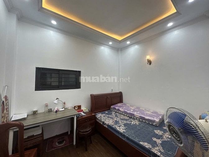 Bán nhà đẹp, mặt ngõ Phố Vọng, 45m, 5 tầng, 8.8 tỷ