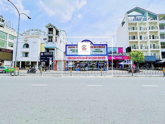 Cho Thuê Nhà MT 122 Phan Đăng Lưu, P.3,Phú Nhuận_DT:17.5m x 34m(NH20m)