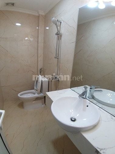 Bán nhà đường Trần Phú gara ô tô thang máy mới 55m2 chỉ 11 tỷ 9.