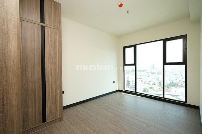 Hàng hot, 84m2 - 2PN/2WC view sông, tầng cao giá bán 7,6 tỷ all in